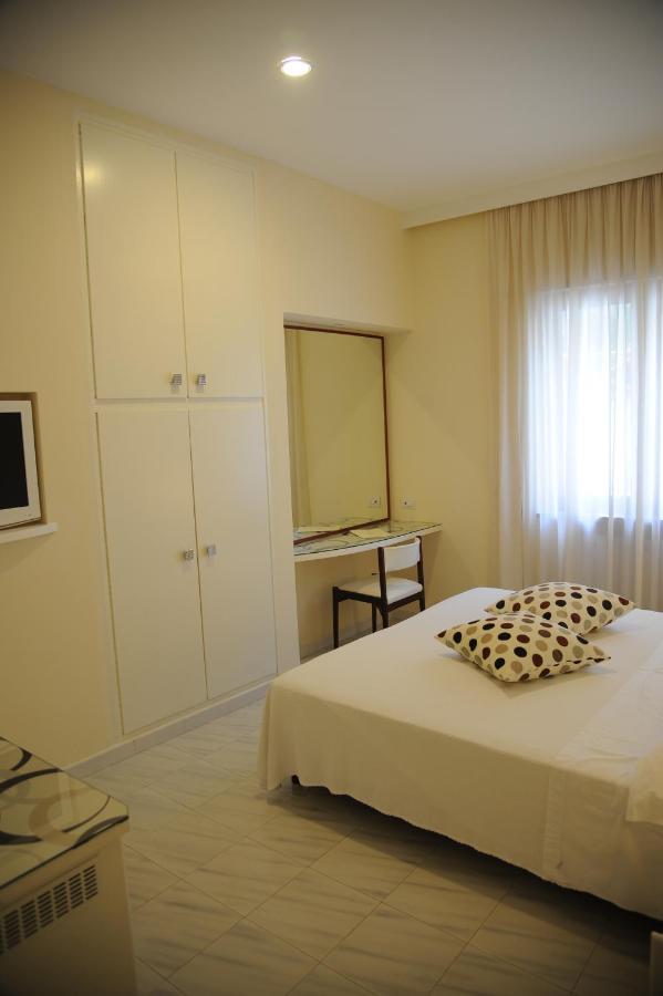 Via Capo Rooms Sorrento Bilik gambar